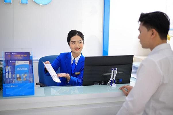 Lắp đặt wifi VNPT ở HCM: Thắp sáng đam mê, kiến tạo tương lai giữa lòng Sài Gòn số